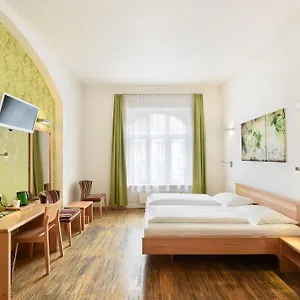 *** Otel Mocca Avusturya