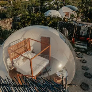 Land Bubble Glamping By Mint קברטה